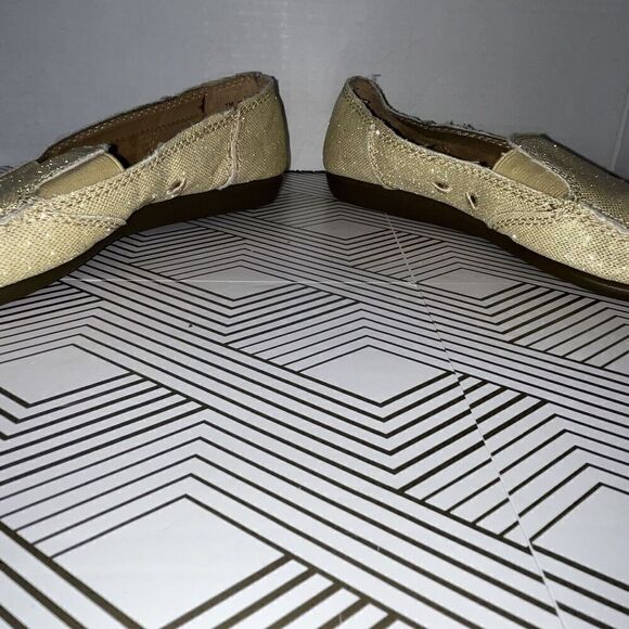 Aerosoles Womens Flats Loafers size 7 Gold Glitter Sparkle Fabric Slip On - Picture 3 of 8